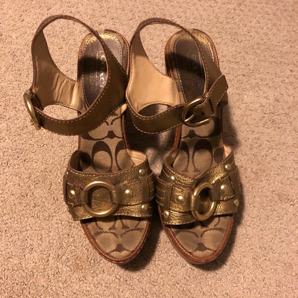 Coach Metallic Wedge - Picture 3 of 6